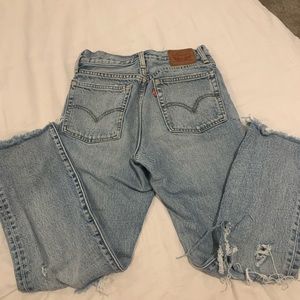 High Waisted Levis  Mom Jeans